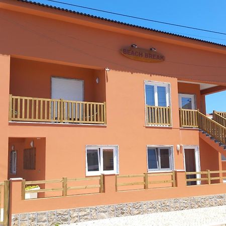 Guesthouse Beach Break Peniche Bagian luar foto