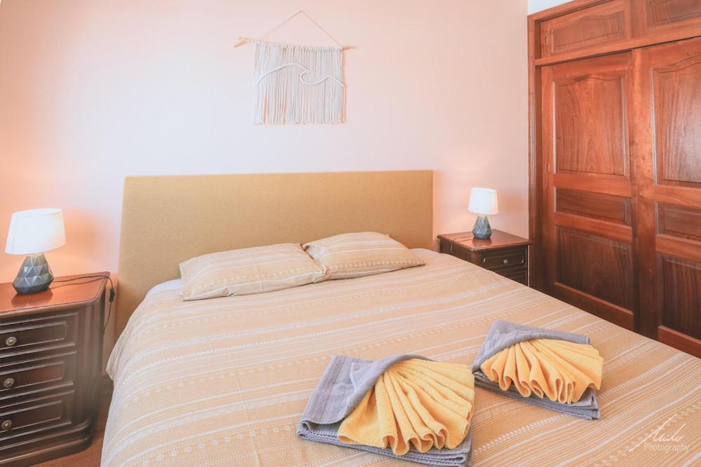 Guesthouse Beach Break Peniche Bagian luar foto