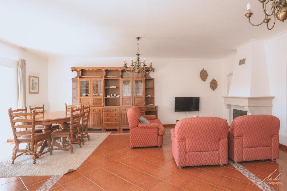 Guesthouse Beach Break Peniche Bagian luar foto