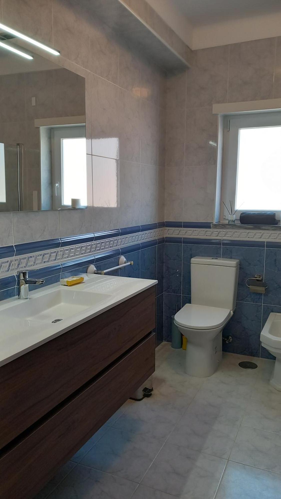 Guesthouse Beach Break Peniche Bagian luar foto