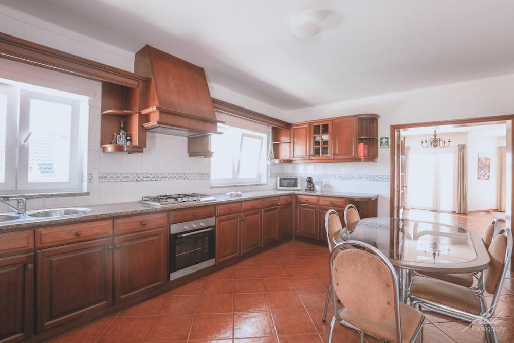 Guesthouse Beach Break Peniche Bagian luar foto