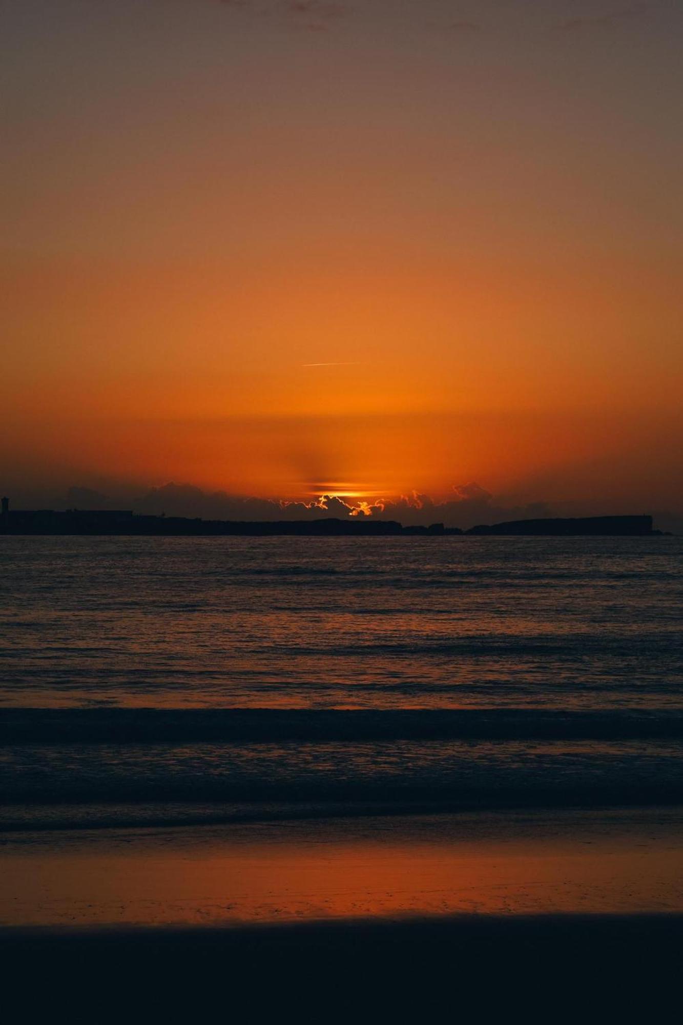 Guesthouse Beach Break Peniche Bagian luar foto