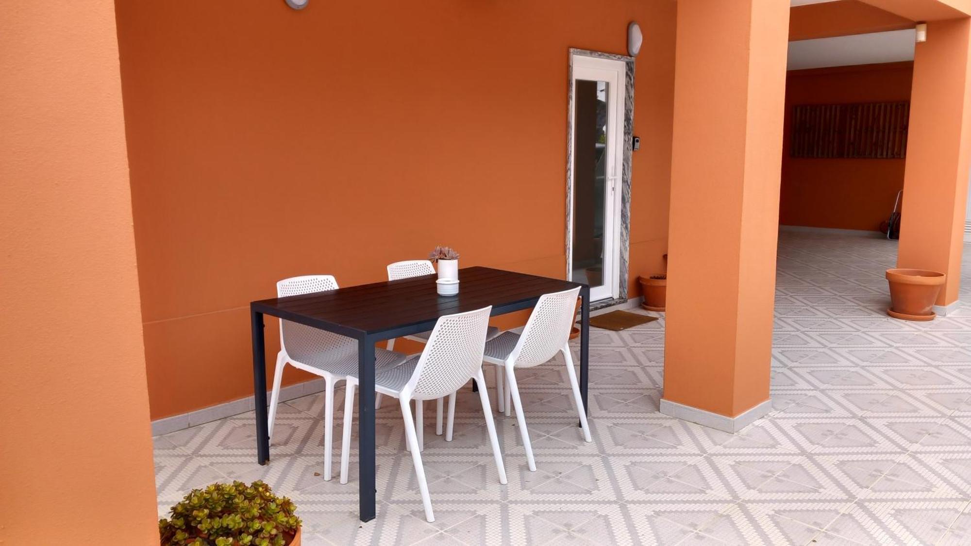 Guesthouse Beach Break Peniche Bagian luar foto